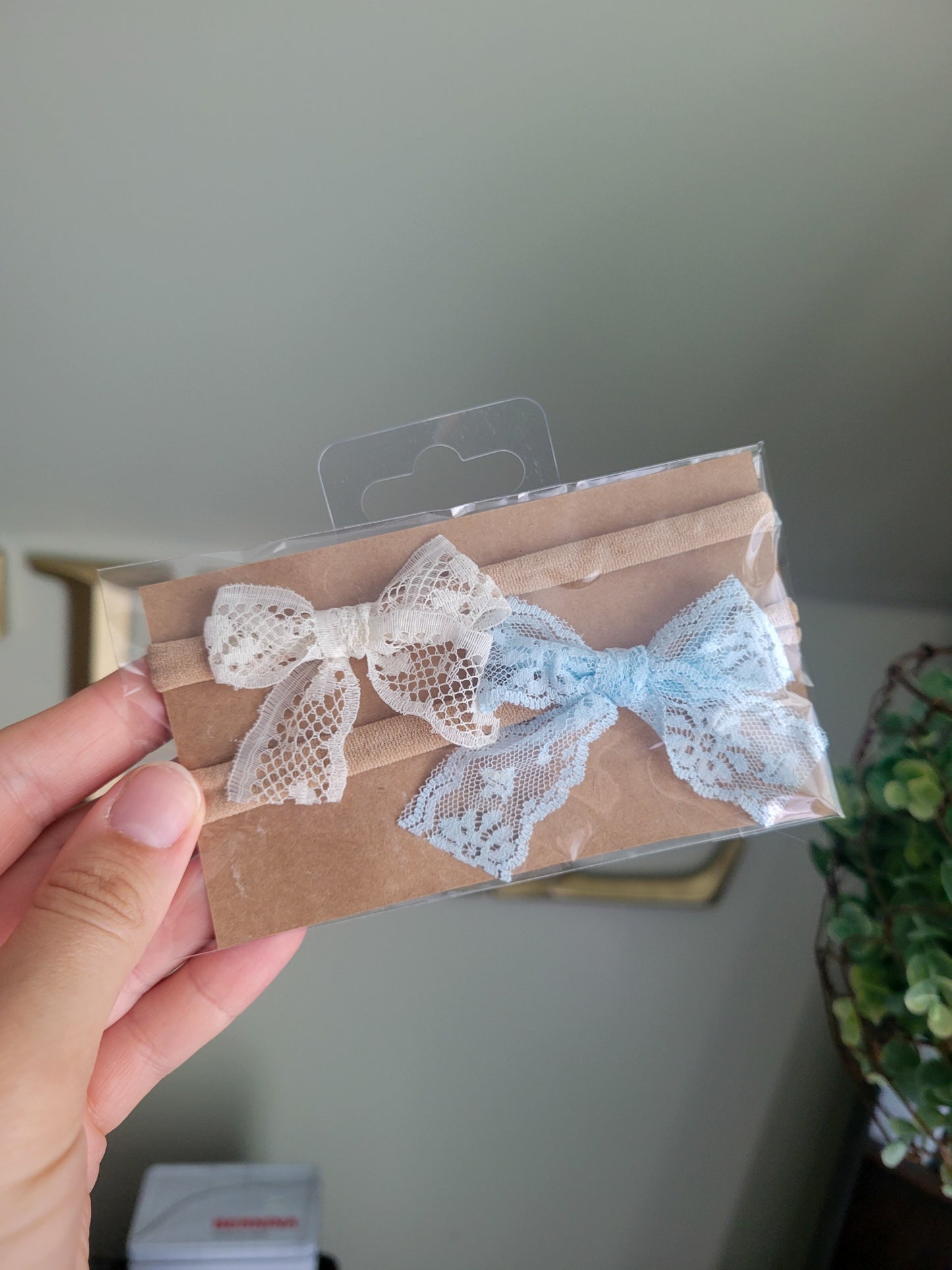 2 Pack Lauretta Lace Bows on Nylon