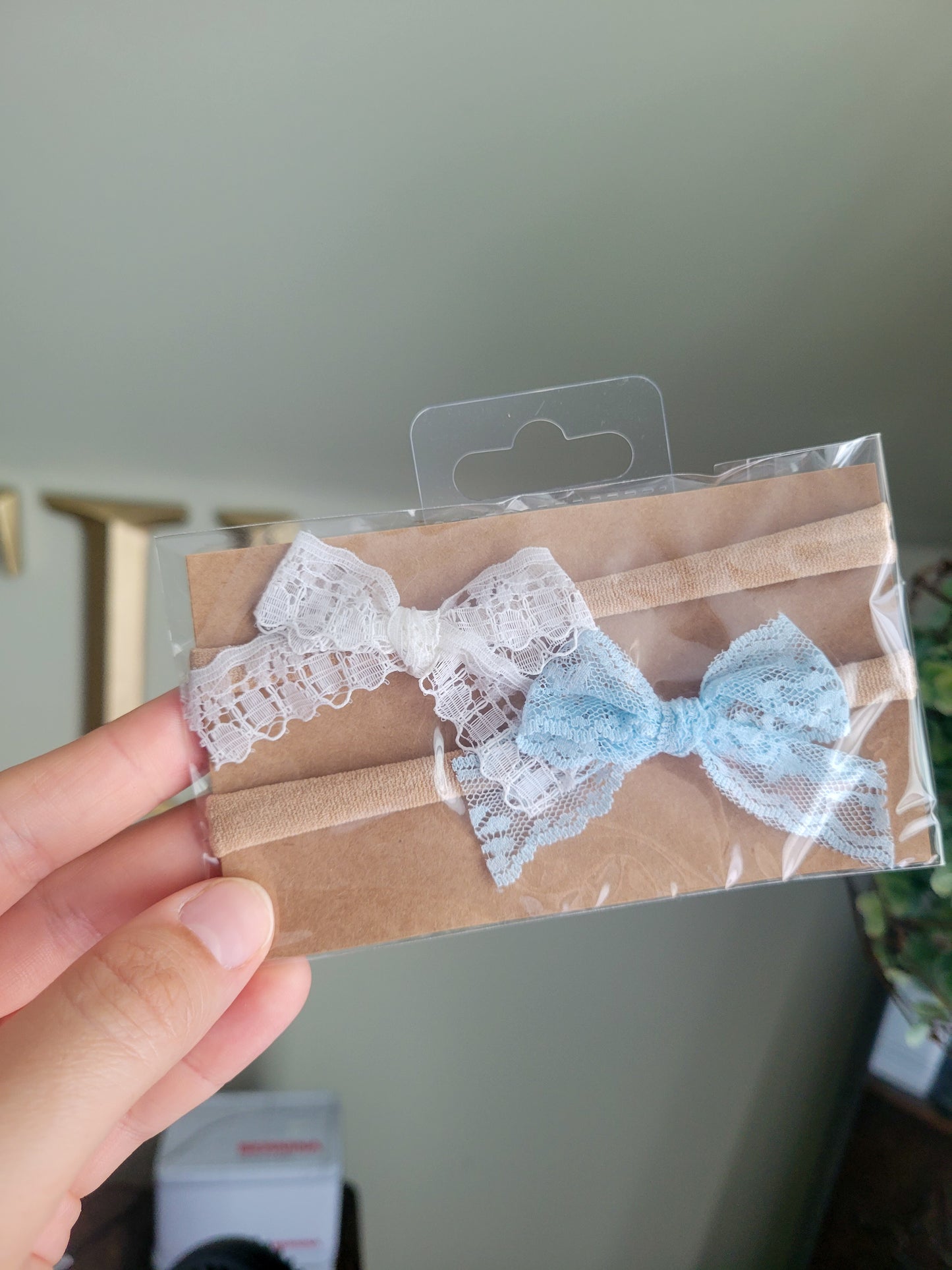 2 Pack Lauretta Lace Bows on Nylon