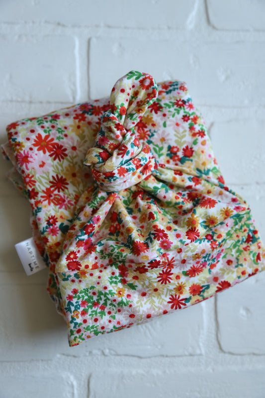 Summertime Garden Floral Hat/Swaddle Set