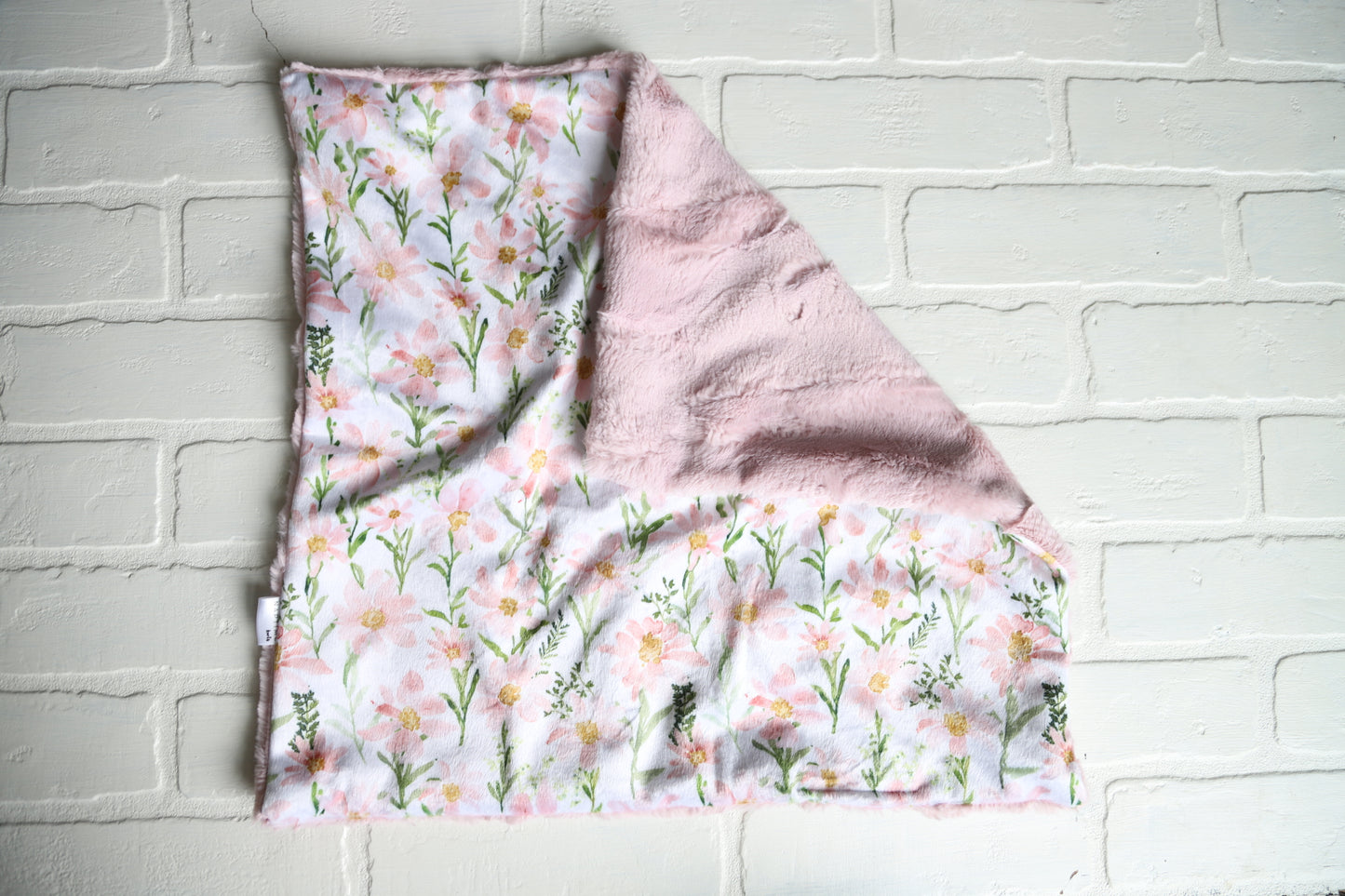 Pink and Sage Daisy Lovey