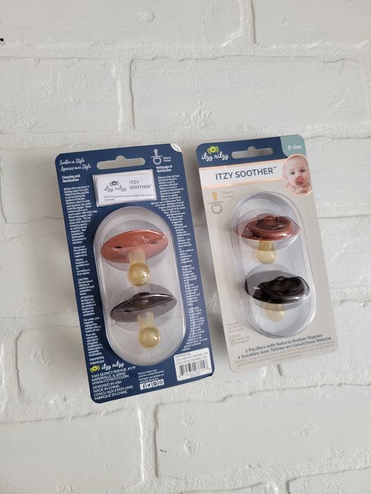 Itzy Soother™ Natural Rubber Pacifier - 0-6M Chocolate + Caramel