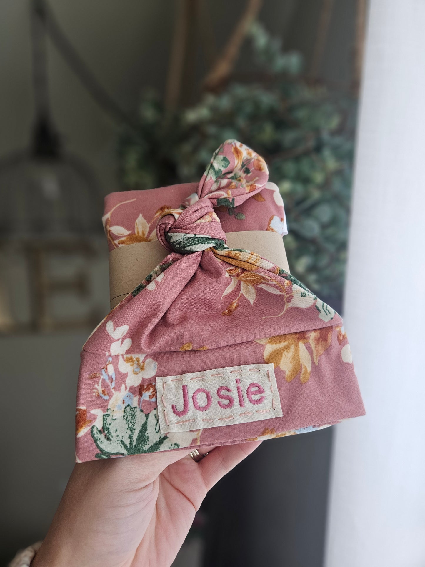 Mauve Floral Hat/Swaddle Set