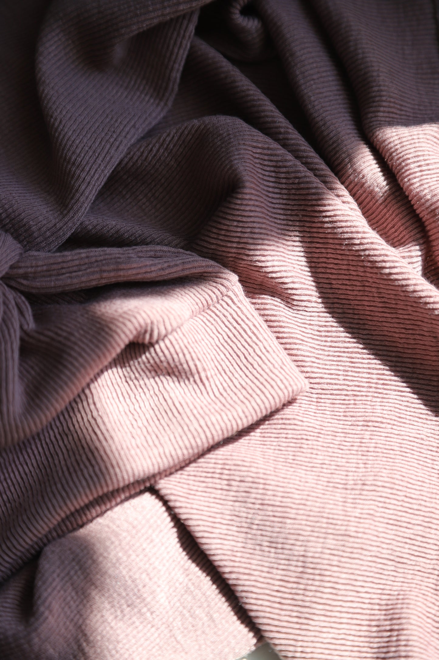 Dusty Mauve Ribbed Hat/Swaddle Set