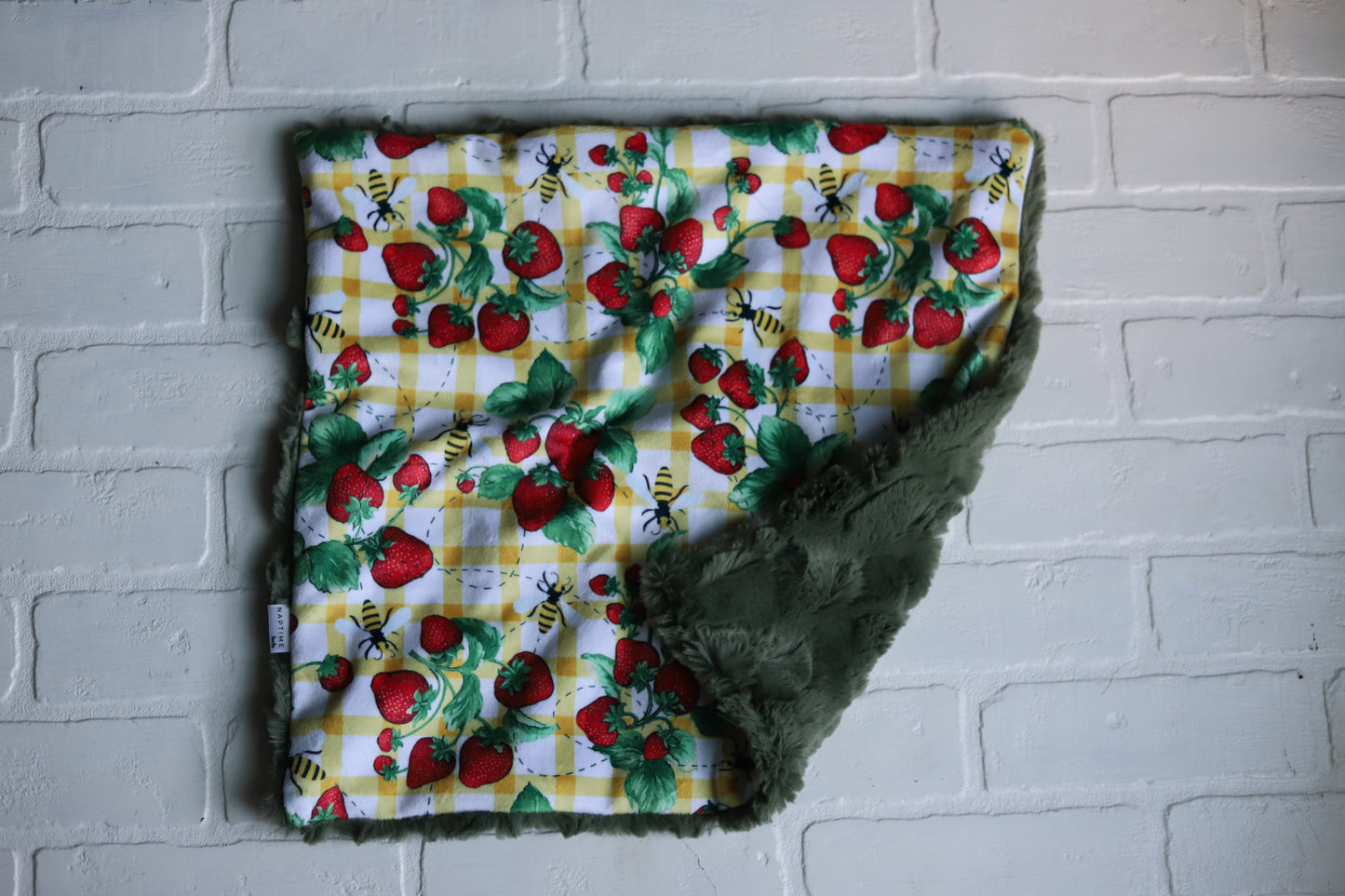 Green Strawberry Field Lovey Blanket
