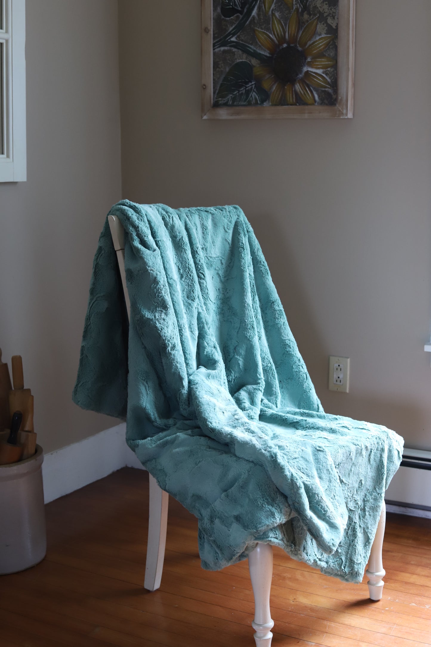 Adult Luxe Minky Blanket