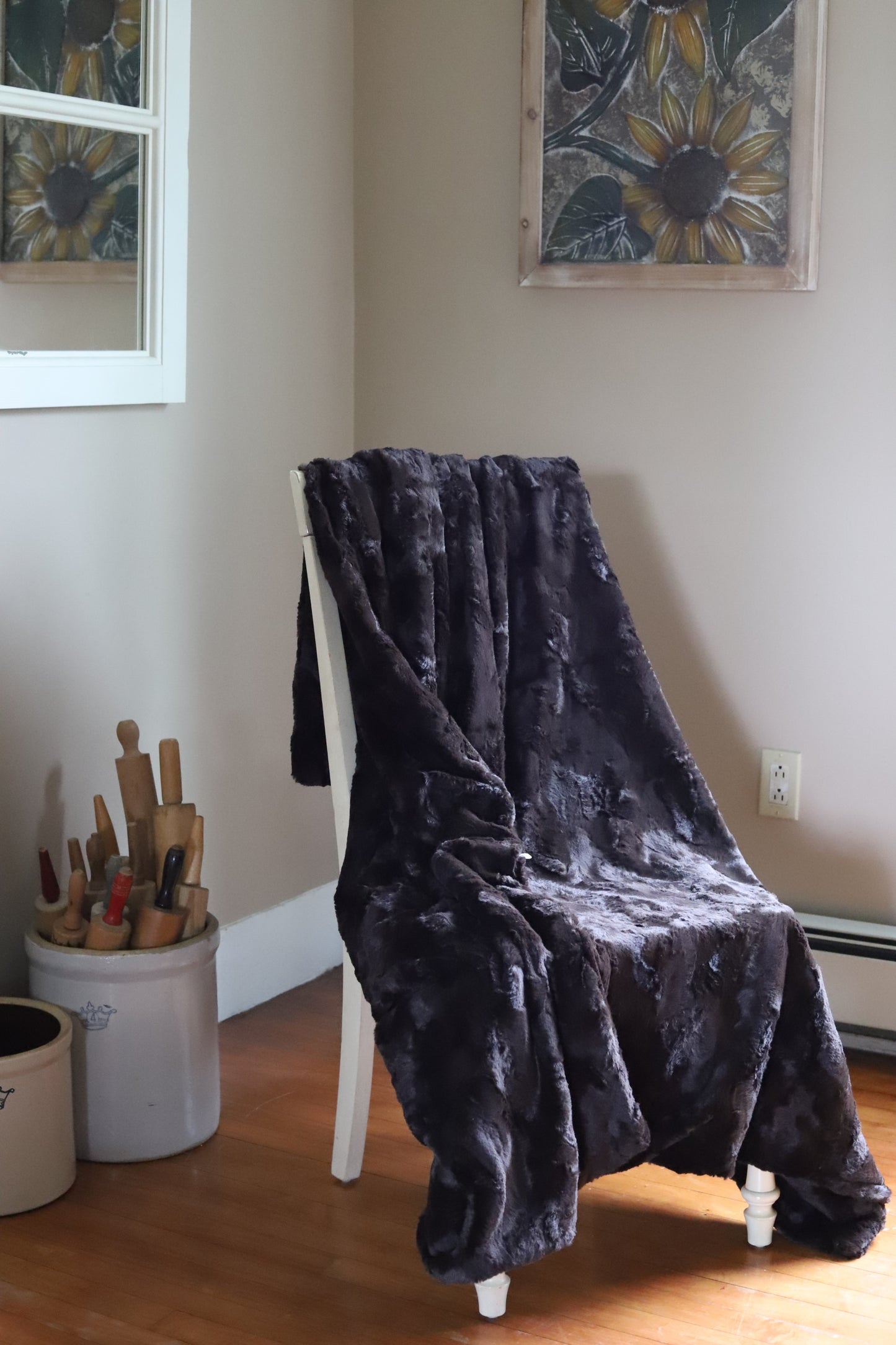 Adult Luxe Minky Blanket