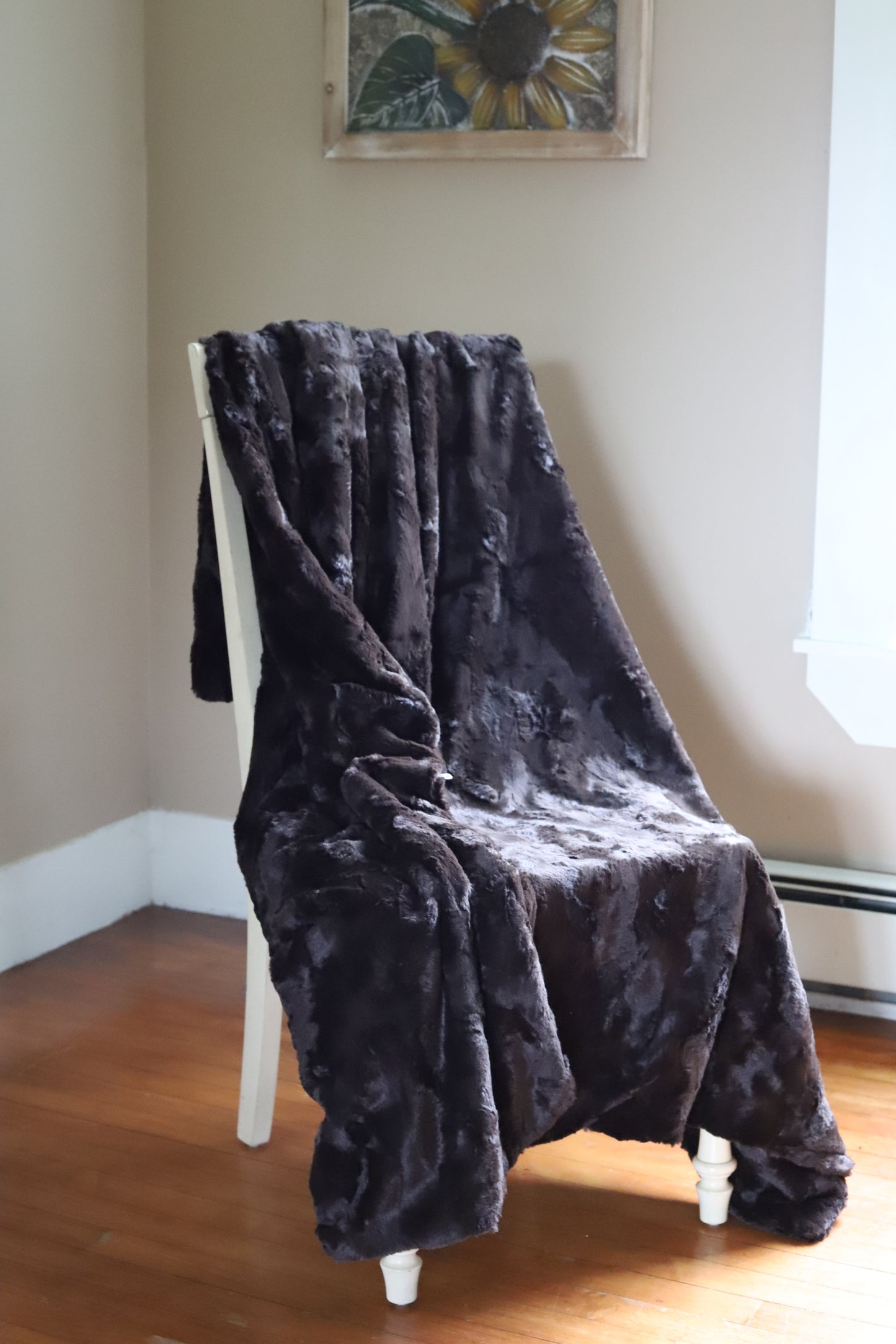 Adult Luxe Minky Blanket