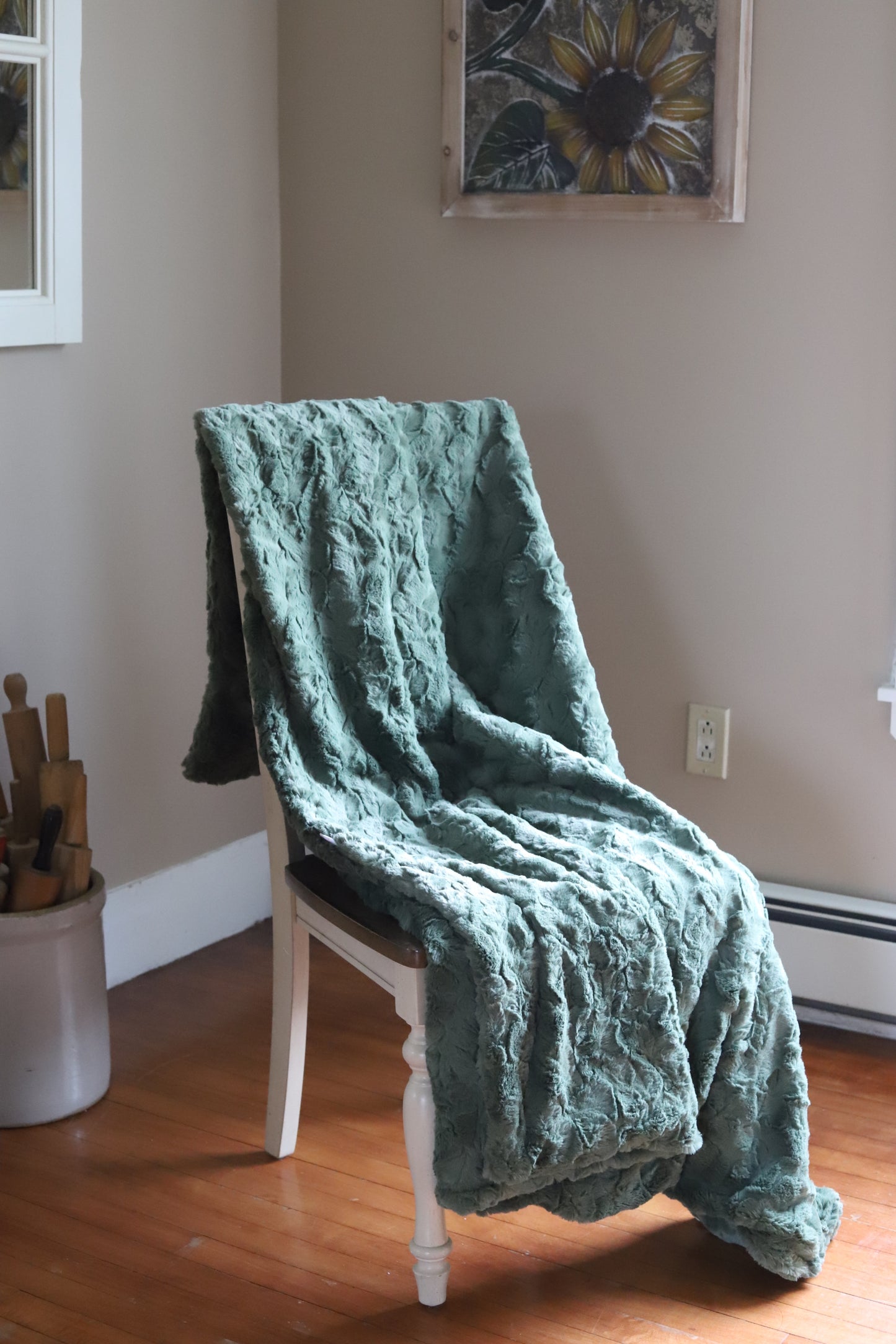 Adult Luxe Minky Blanket