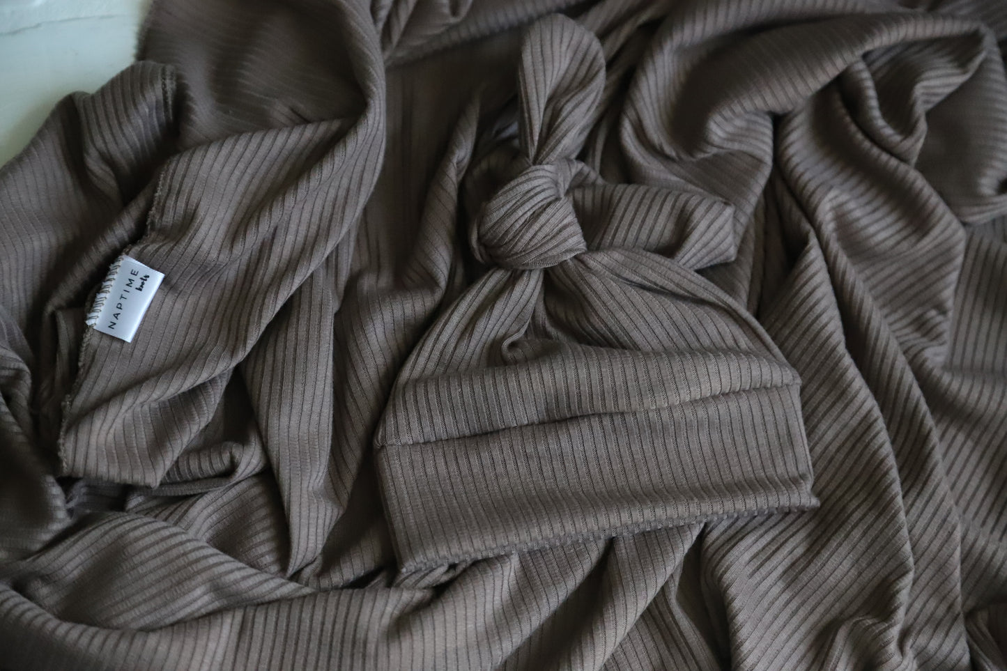 Mocha Ribbed Hat/Swaddle Set