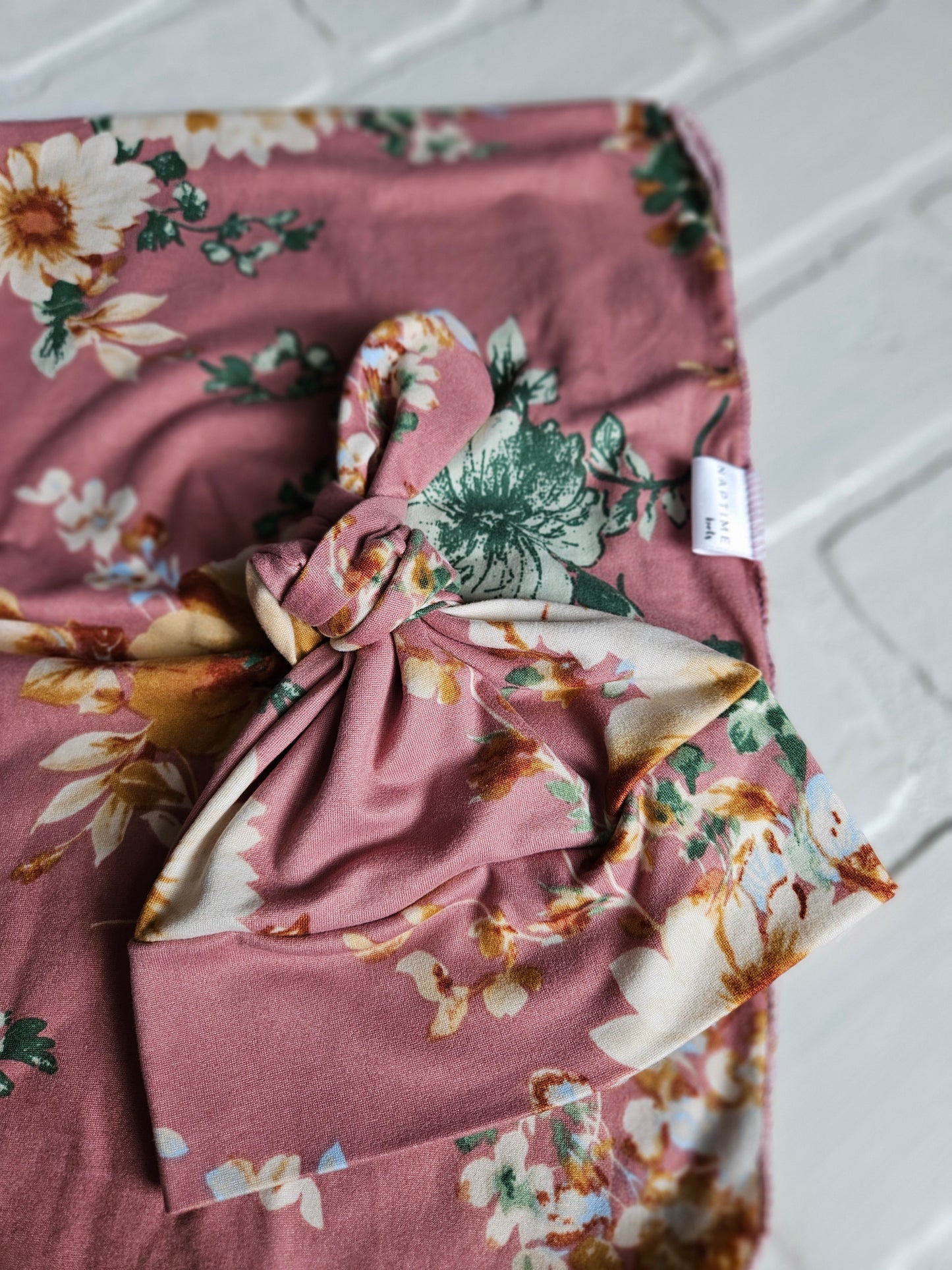 Mauve Floral Hat/Swaddle Set