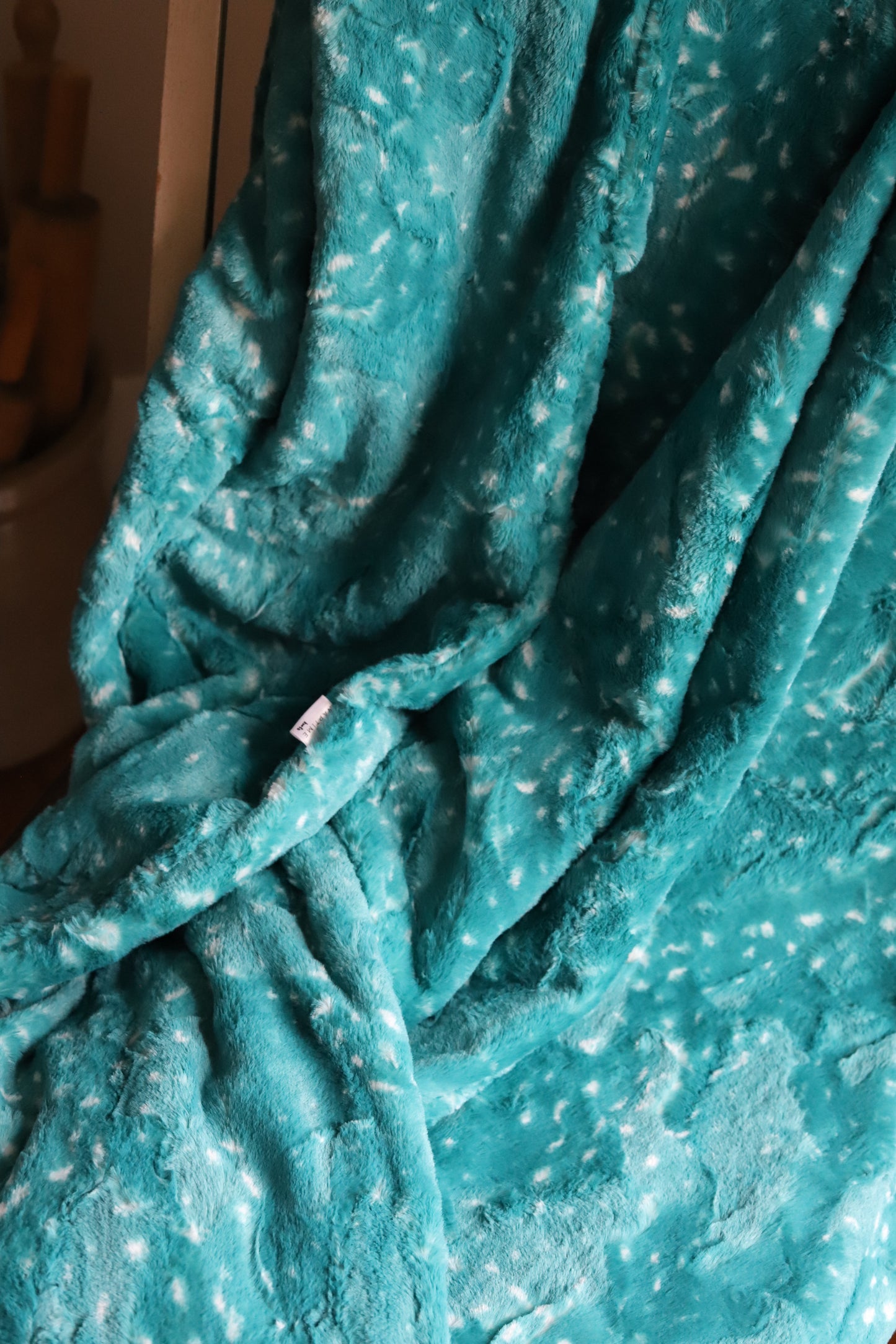 Adult Luxe Minky Blanket