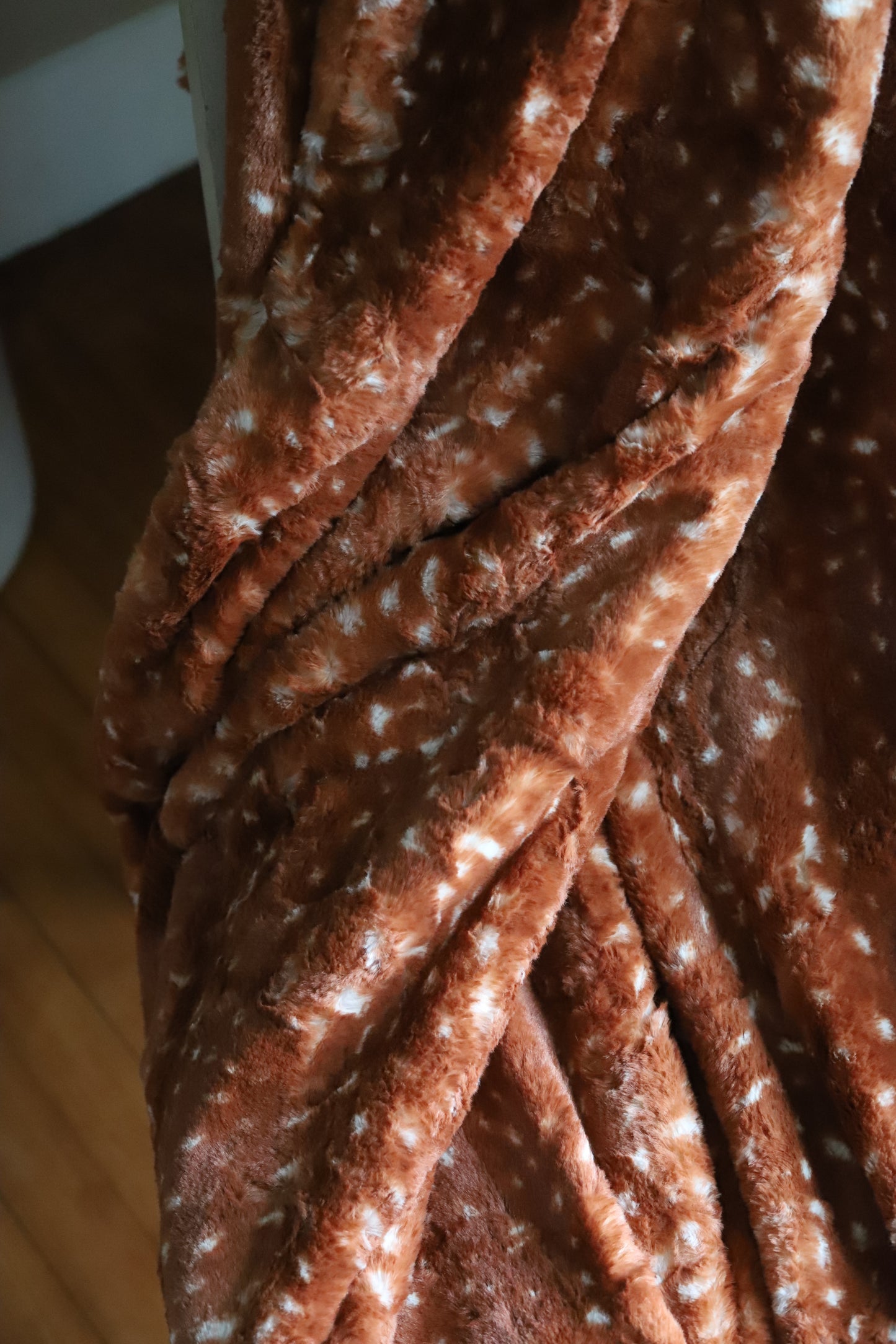 Adult Luxe Minky Blanket