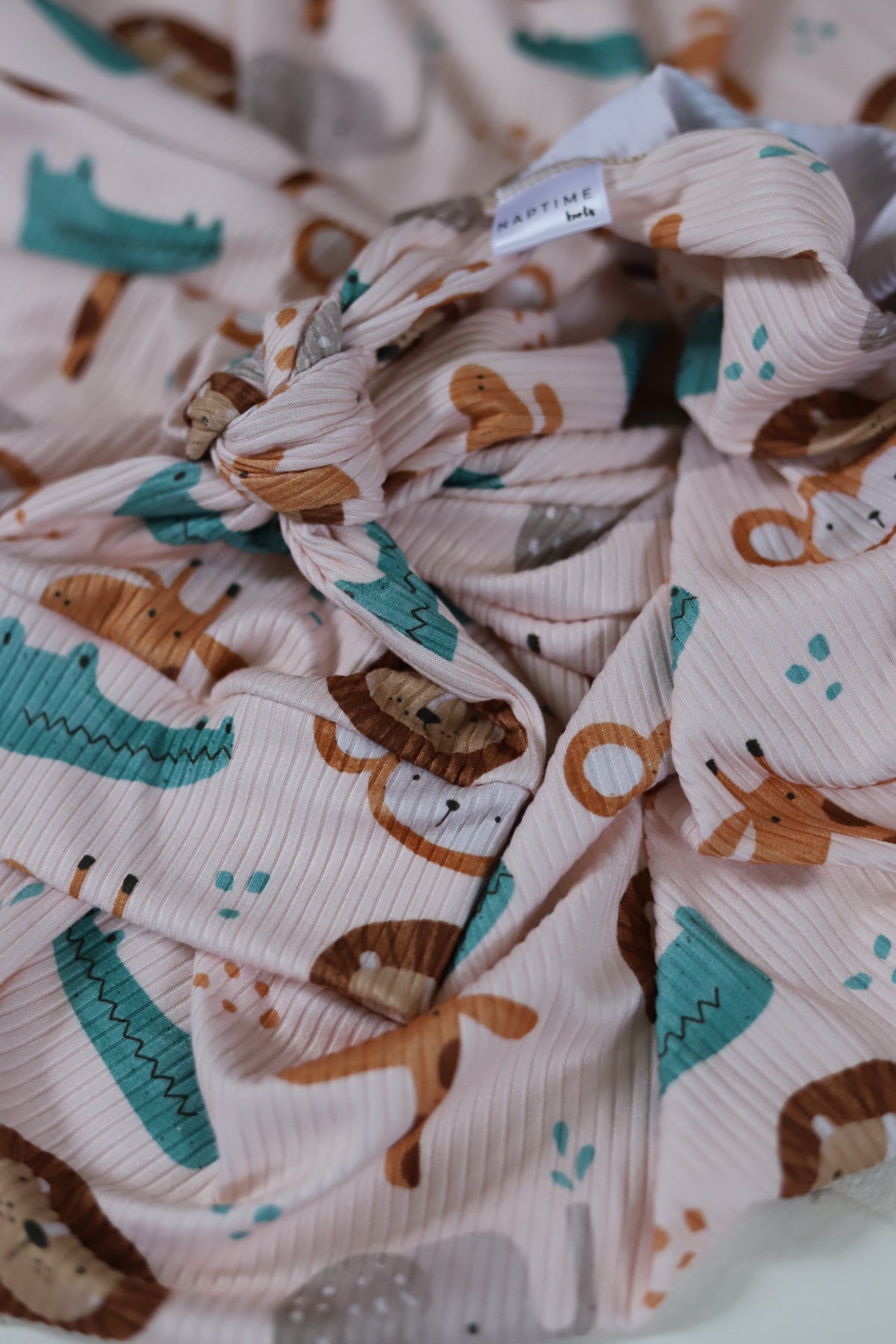 Safari Animals Hat/Swaddle Set