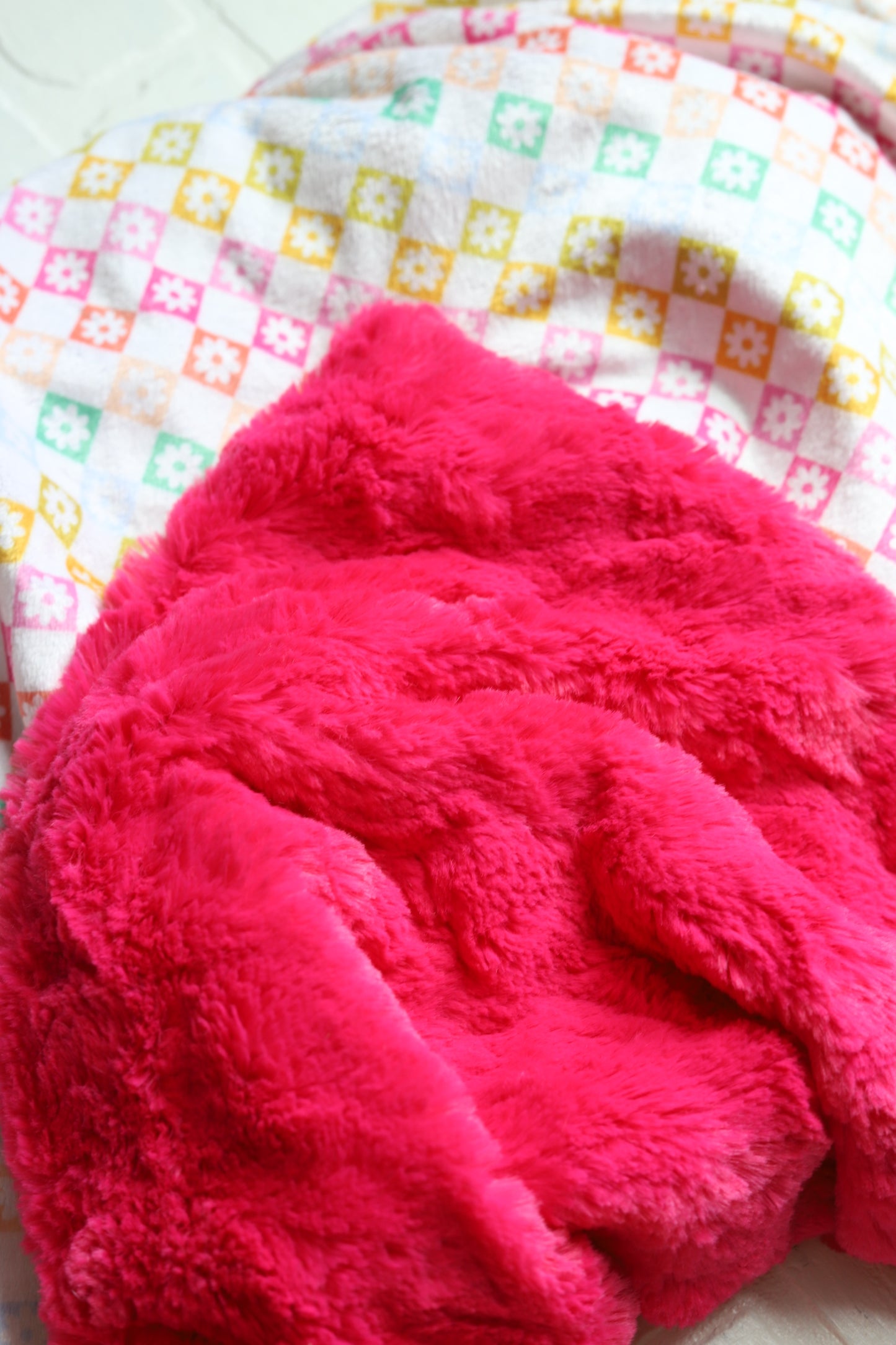 Flower Checkered Groovy XL Lovey (larger size)